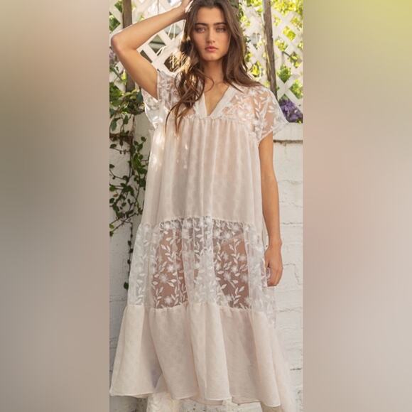 NWT Pol Bohemian Retro Lace Sheer Panel Embroidered Short Sleeve Dress White Med - Picture 1 of 12